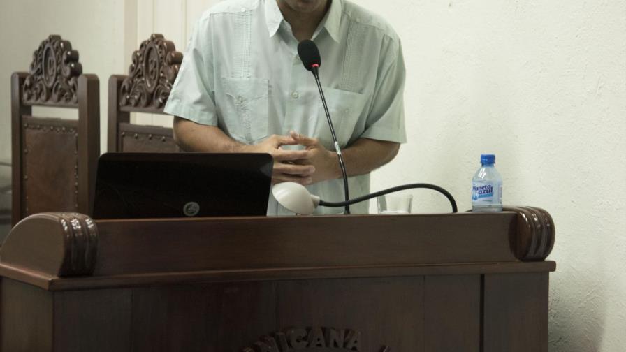 Historiador Edward Paulino analiza migración dominicana hacia Estados Unidos 