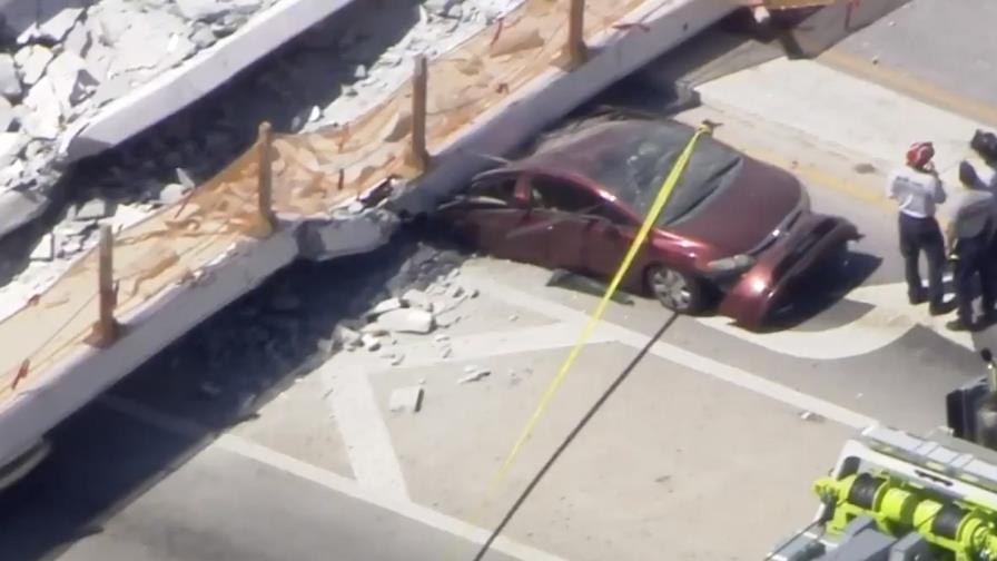 En VIVO: Varios muertos al derrumbarse puente para peatones en Miami