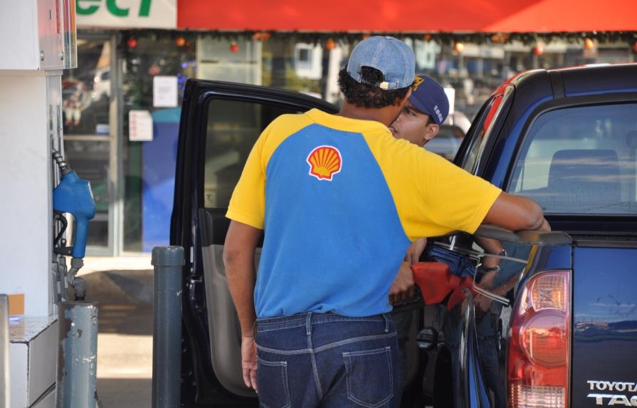 Gasolinas aumentarán hasta RD$2.00 por galón 