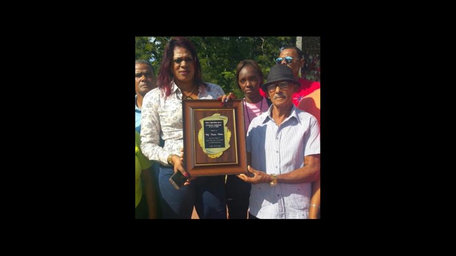 Luciano Álvarez será reconocido en el torneo playero Rubén Toyota Luciano Álvarez será reconocido en el torneo playero Rubén Toyota