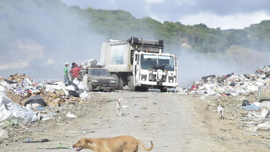 Medio Ambiente asume control del vertedero municipal Tamboril