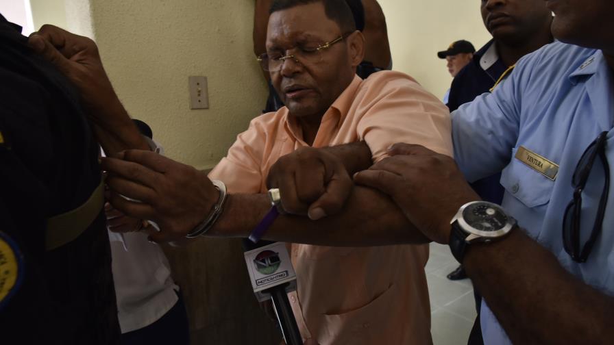 Internan a empresario del transporte Arsenio Quevedo