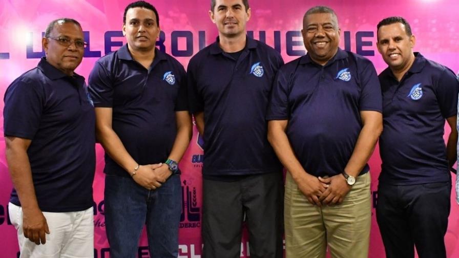 Guerreras de Santo Domingo Voleibol-Club serán dirigidas por Alexander Secato Guerreras de Santo Domingo Voleibol-Club serán dirigidas por Alexander Secato