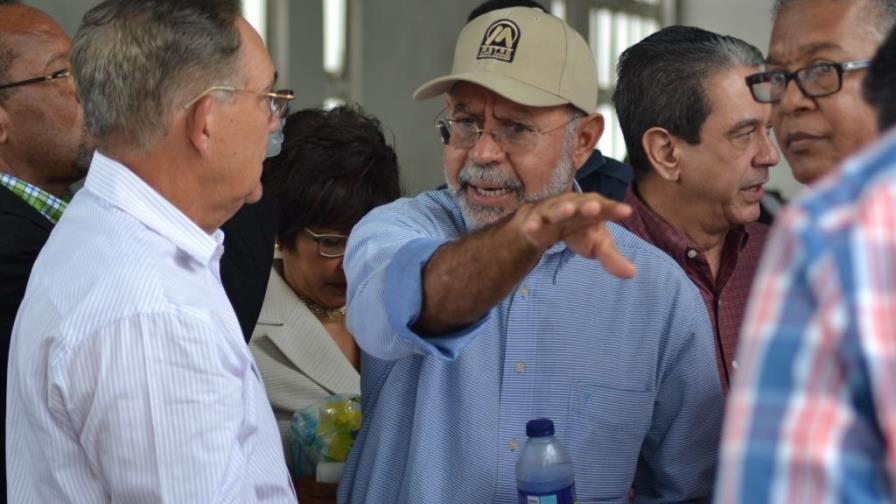 OPRET niega propiedad de vehículo en convención del PRM 