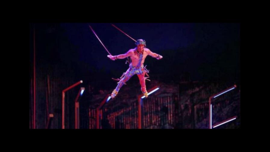 Acróbata del Cirque du Soleil muere tras caerse en una actuación en Florida 