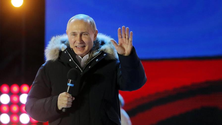 Putin logra el 76,41 % de los votos en presidenciales con el 90 % escrutado 