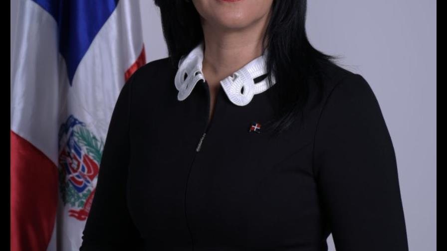 Cónsul dominicana en costa oeste de Estados Unidos  asume funciones