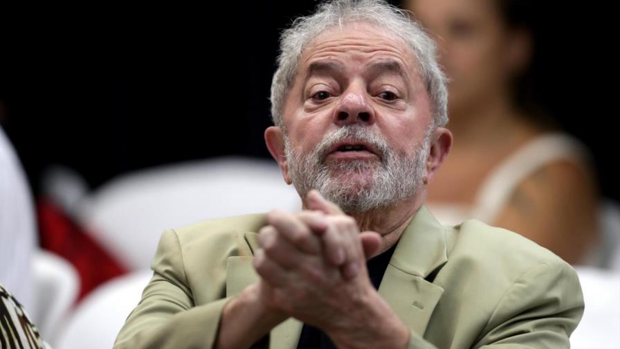 Expresidentes latinoamericanos arropan a Lula en inicio de gira por sur de Brasil