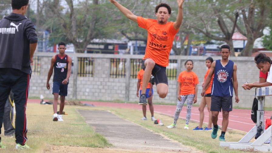 Garpar Hernández y Cayetano Germosén, consiguen oro Juegos Deportivos Provinciales de Espaillat