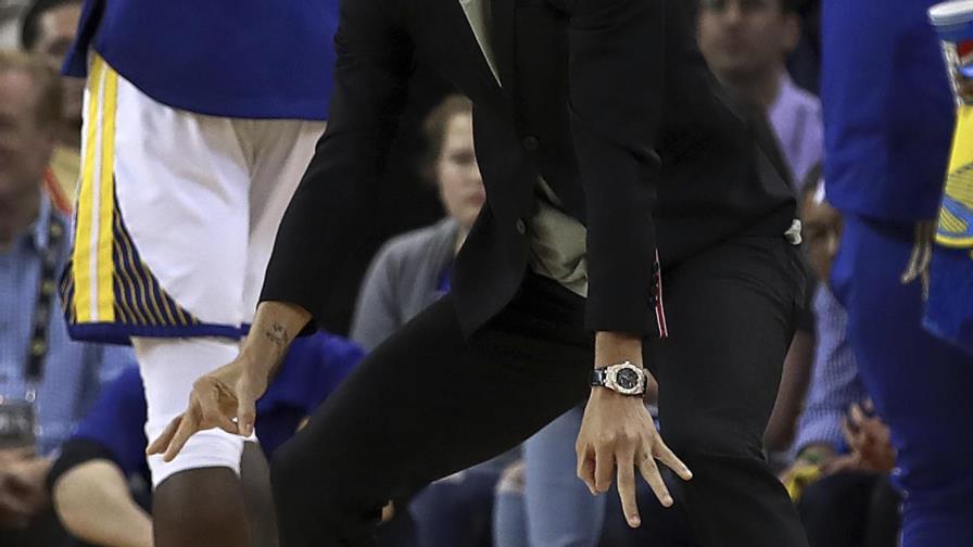 Curry recibe alta para volver a entrenarse Curry recibe alta para volver a entrenarse