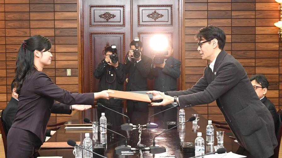 Pyongyang pide prudencia en su primera mención a acercamiento con Seúl y EE.UU.