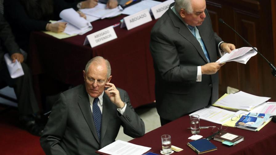 Piden renuncia del presidente de Perú tras videos sobre compra de votos Piden renuncia del presidente de Perú tras videos sobre compra de votos