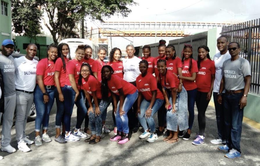 Balonmano Juvenil de República Dominicana sale a Brasil a buscar plaza al Mundial Juvenil Femenino