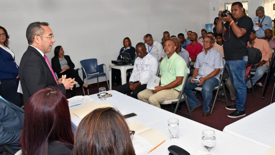 Bienes Nacionales subasta mil toneladas de chatarras Bienes Nacionales subasta mil toneladas de chatarras