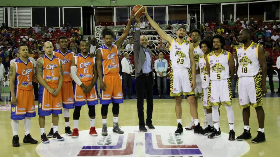 Franchy Prats pide que retorne la pasión al baloncesto distrital
