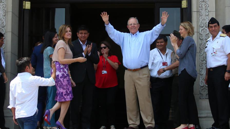 Partido de Kuczynski apoya a Vizcarra y le pide gobierno de unidad nacional