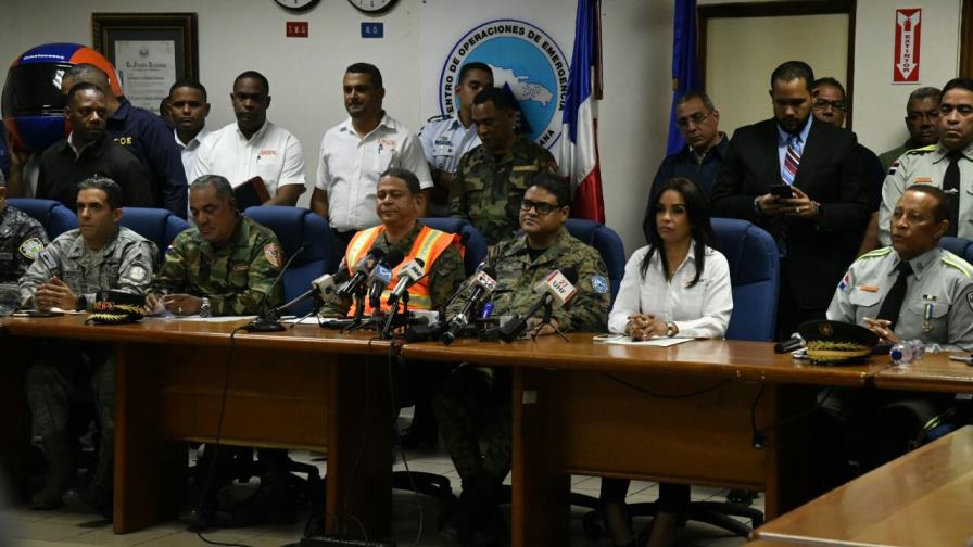 COE anuncia el Plan Operativo “Unión Santa por tu Seguridad y los Valores 2018” COE anuncia el Plan Operativo “Unión Santa por tu Seguridad y los Valores 2018”