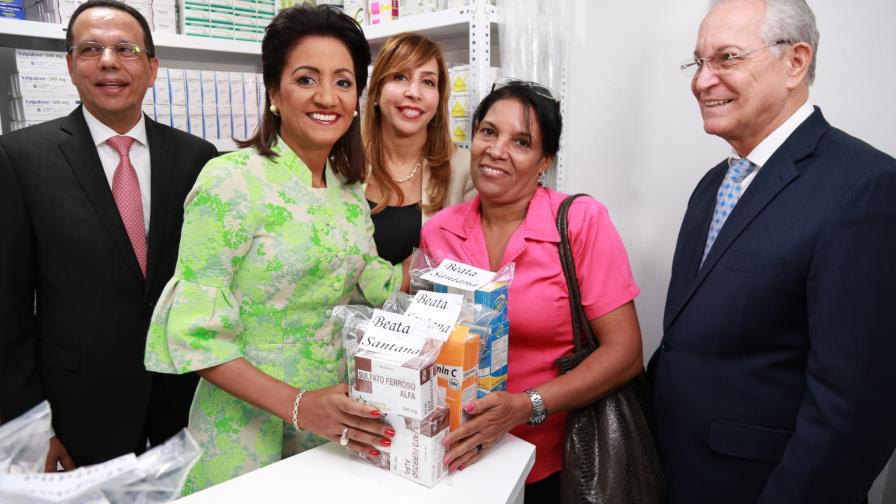 Abren “Farmacia Cuenta Conmigo” con medicamentos gratis