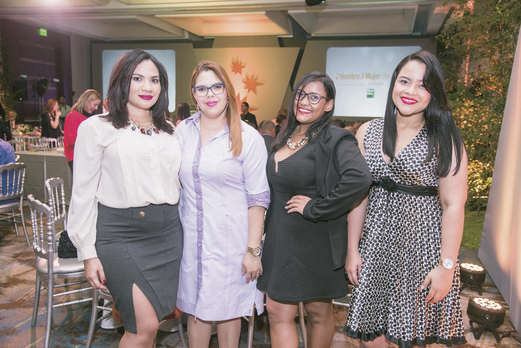 Mabel Santana, Joelí Suriel, Michelle Echavarría y Keyla García.