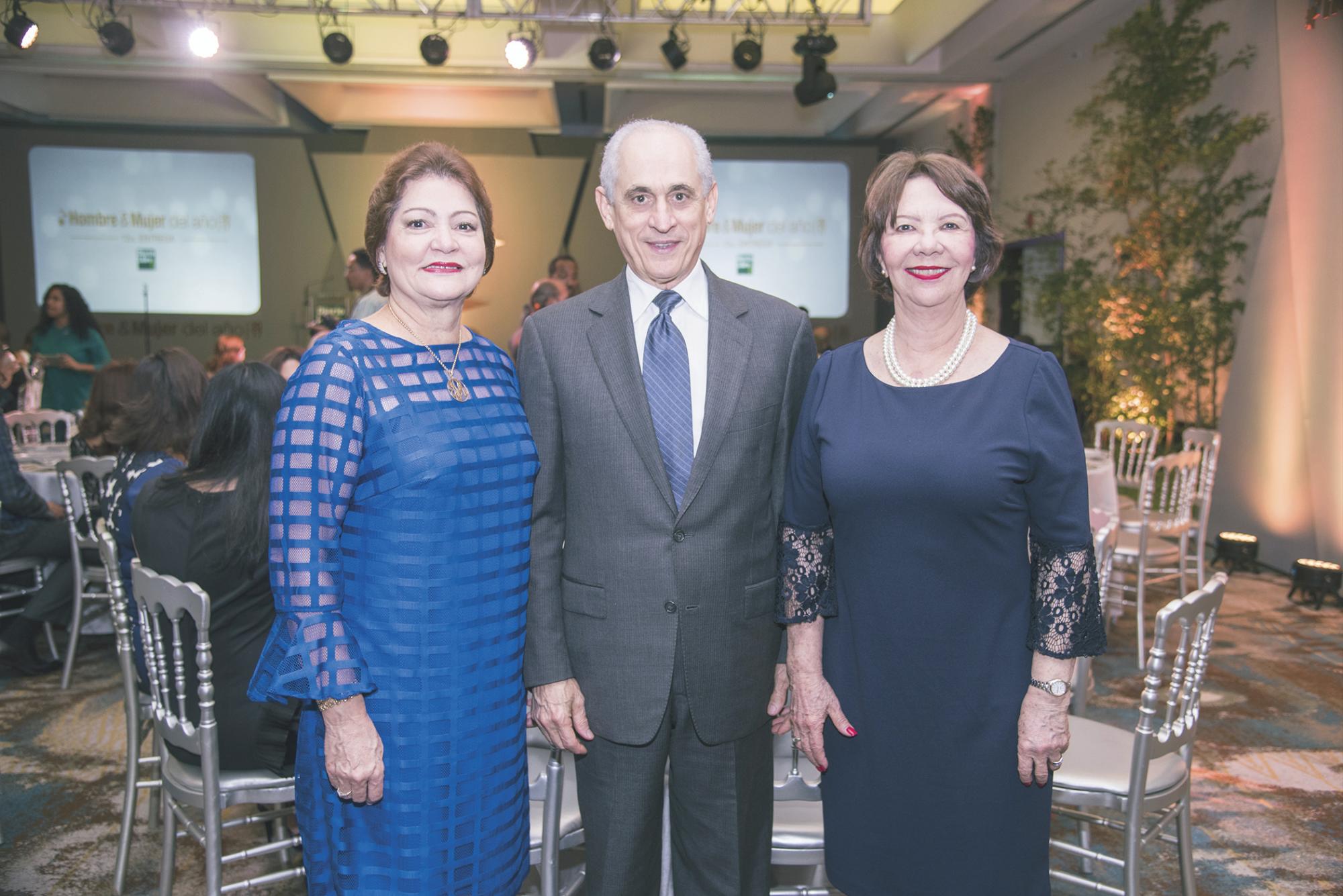  Ani de Rojas, Sergio Grullón y Chabela Mejía Grullón.
