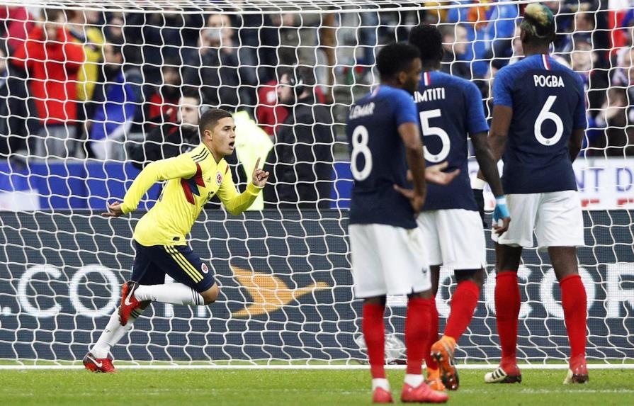 Colombia remonta un 2-0 y se impone 3-2 en casa de Francia