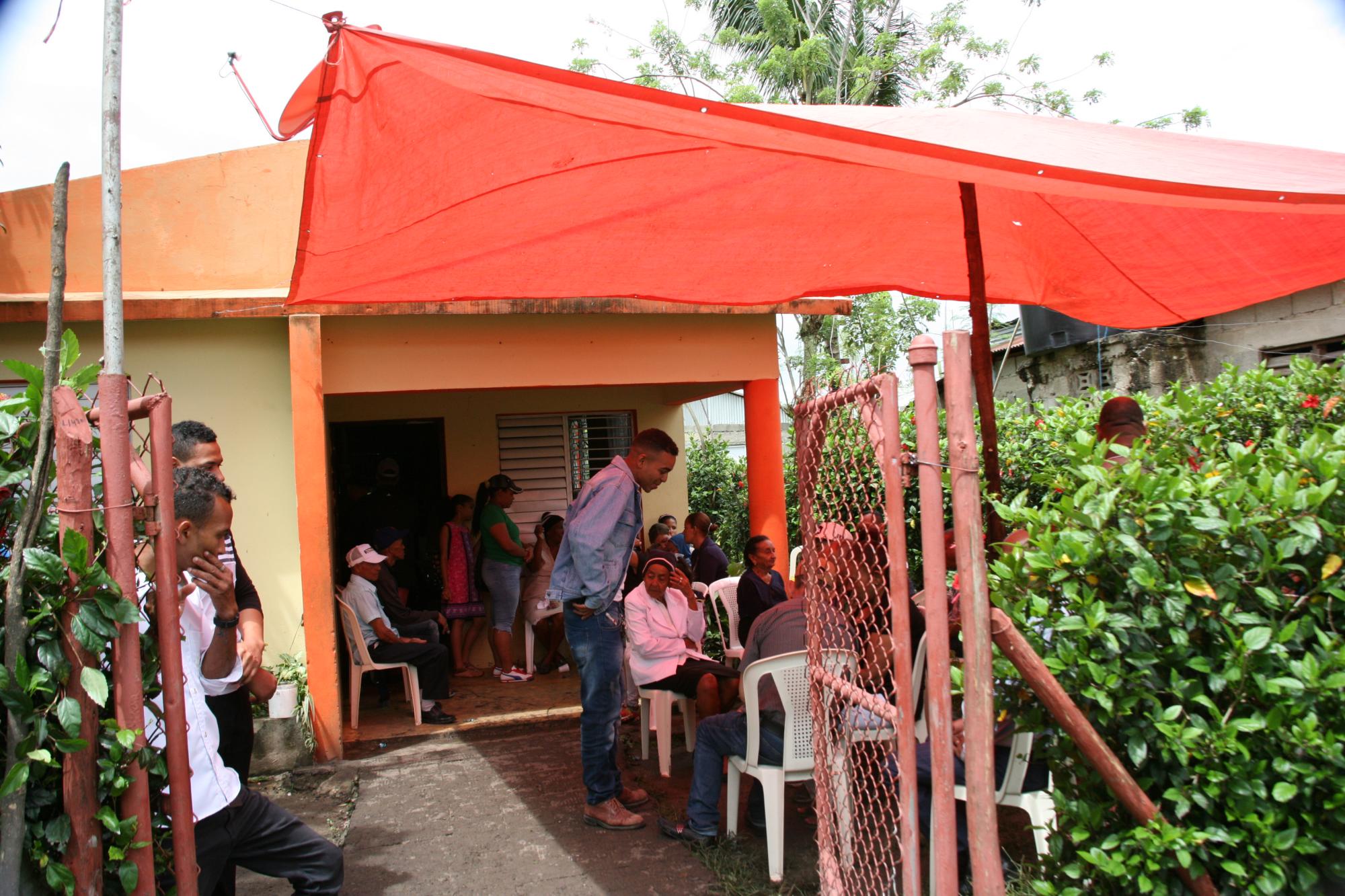 Los fallecidos serán sepultados este sábado.