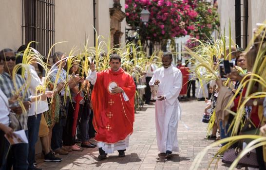 Católicos dan inicio a la Semana Santa con el Domingo de Ramos