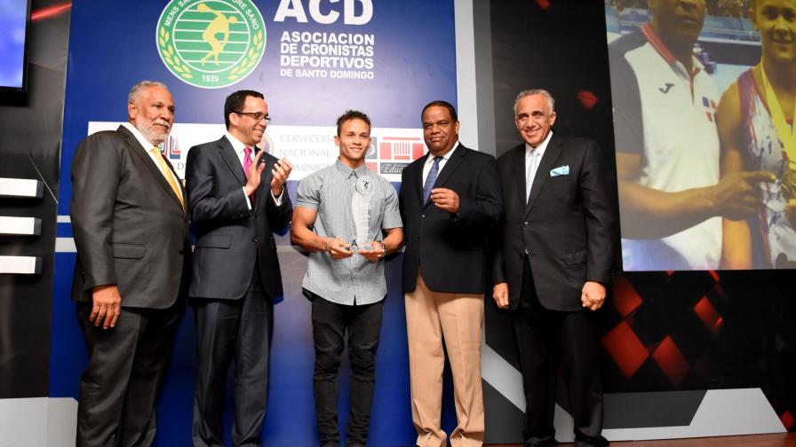 Audrys Nin gana premio el Atleta del Año de la ACD Audrys Nin gana premio el Atleta del Año de la ACD