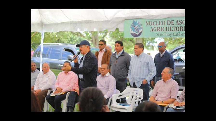 Medina durante visita sorpresa 200: “Voy a seguir en este trabajo hasta que termine”  