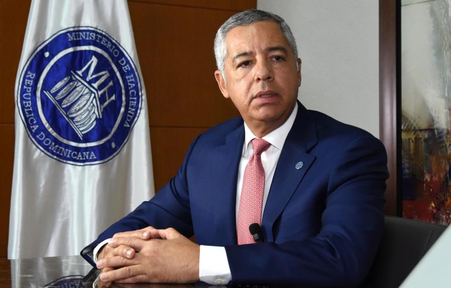 Ministro de Hacienda vaticina que la economía de República Dominicana crecerá sobre 5% en 2018 y 2019