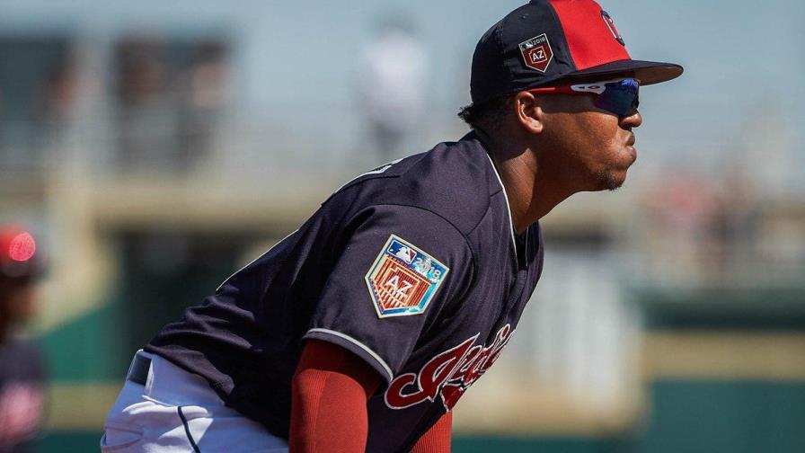  José Ramírez sale del juego por cortada en un dedo izquierdo