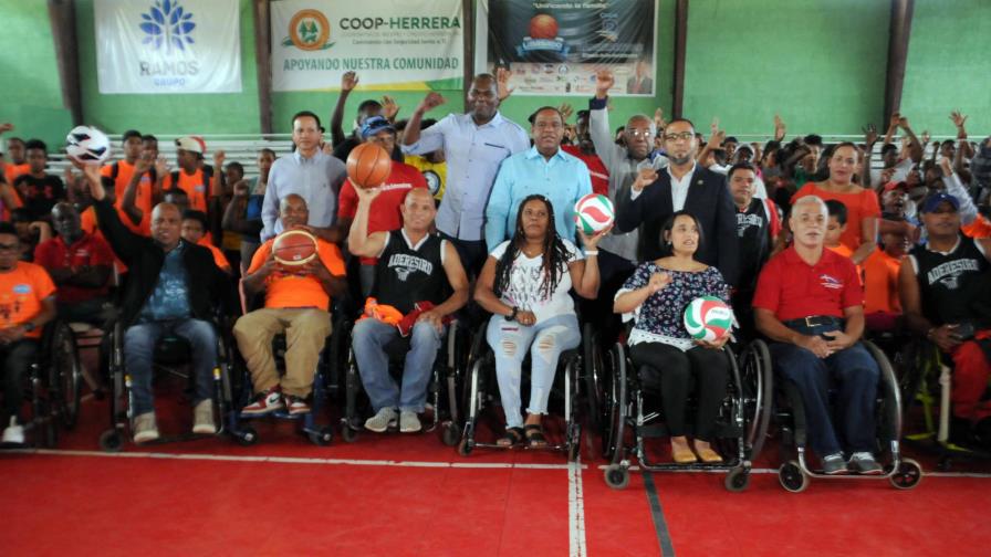 Danilo Díaz inaugura campamentos de Semana Santa con evento inclusivo