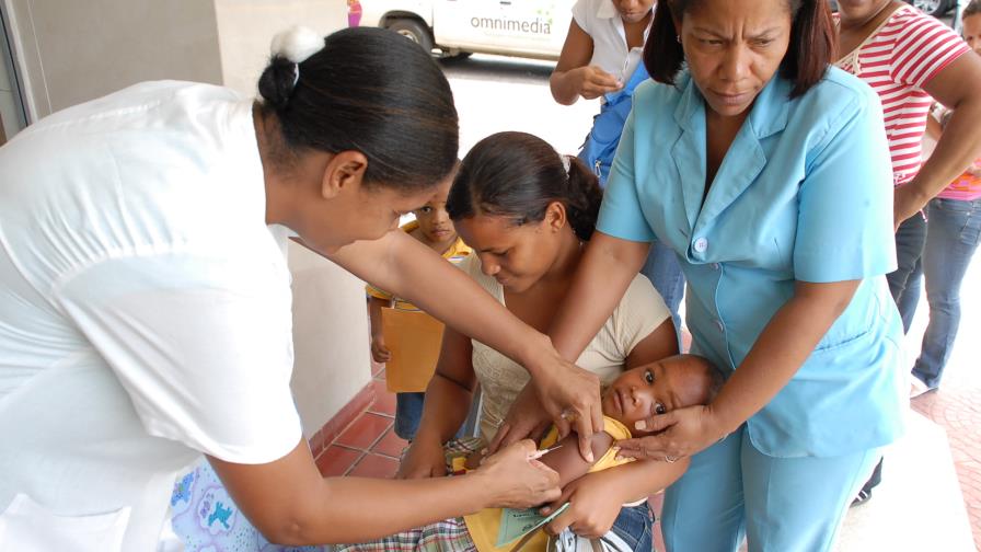 Descartan casos de difteria, pero piden mantener vacunas y no alarmarse