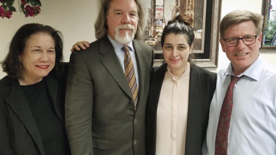 Absuelven a viuda de autor de masacre de 2016 en Orlando Absuelven a viuda de autor de masacre de 2016 en Orlando