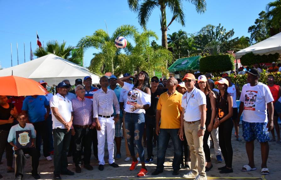 Equipo de Sabana de la Mar gana en apertura sóftbol Torneo Rubén Toyota