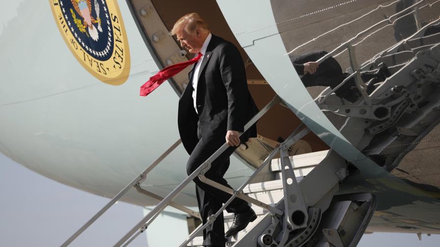 Trump amenaza a  México con TLCAN por tema inmigración