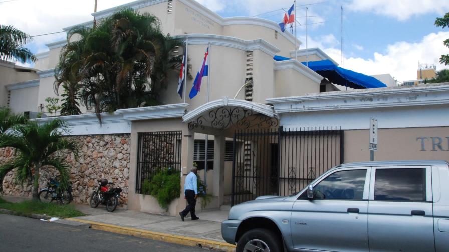 Juez rechaza amparo contra designación de directores de distrito