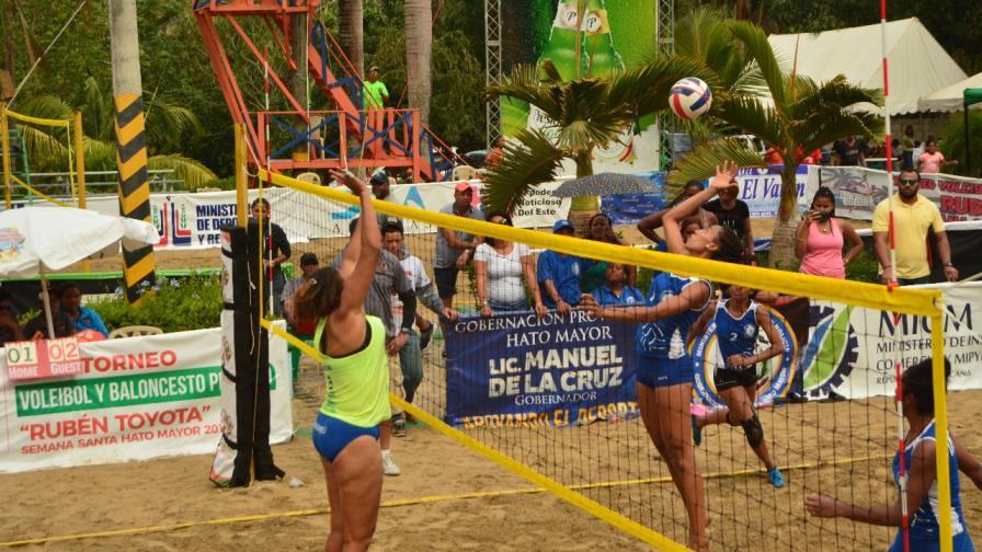 Agropen-Banreservas e Inapa ganan la categoría empresarial del torneo playero Rubén Toyota Agropen-Banreservas e Inapa ganan la categoría empresarial del torneo playero Rubén Toyota