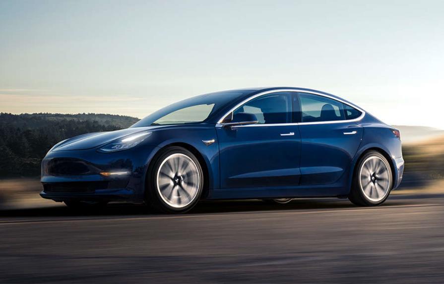 Tesla progresa en desarrollo del Model 3