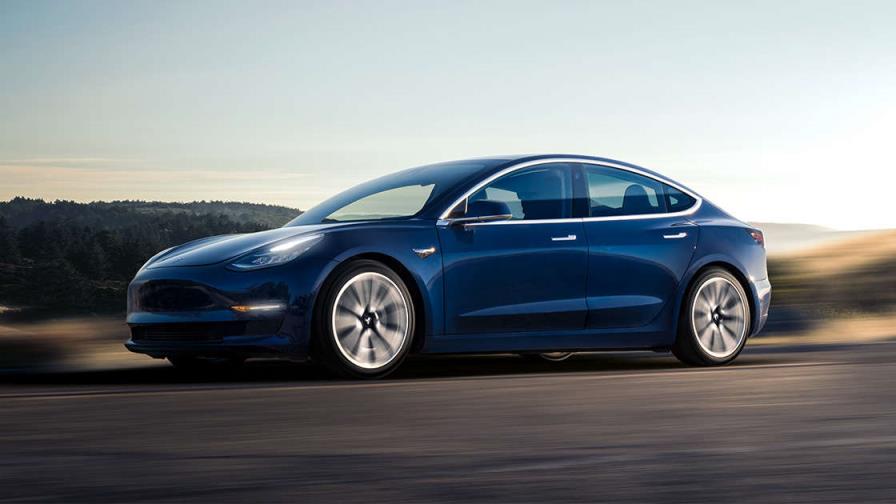 Tesla progresa en desarrollo del Model 3