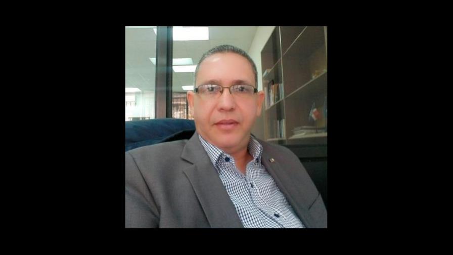 Ortega Vergés dictará conferencia sobre “La aviación militar en el Ejército”