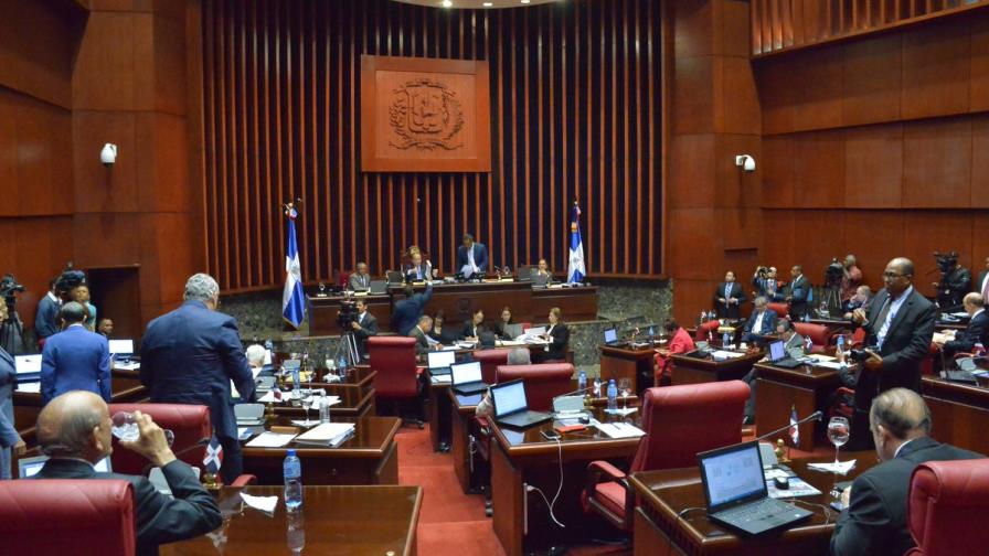 Senadores del PLD fijarán posición sobre Ley de Partidos el martes