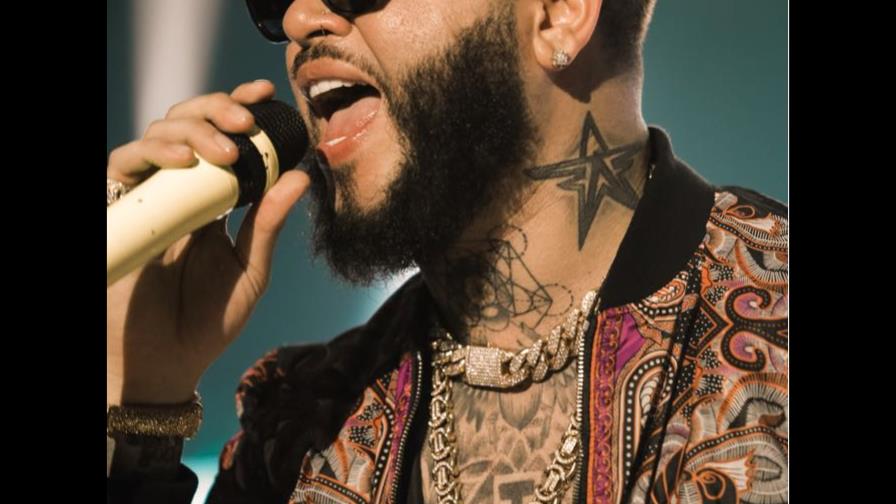 Dictan arresto domiciliario a Farruko por esconder U$52.000 que llevó a Puerto Rico de República Dominicana Dictan arresto domiciliario a Farruko por esconder U$52.000 que llevó a Puerto Rico de República Dominicana