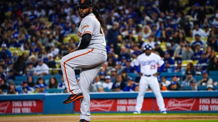 RESUMEN: José Abreu logra marca de equipo; Johnny Cueto  y Carlos Martínez ganan duelos 