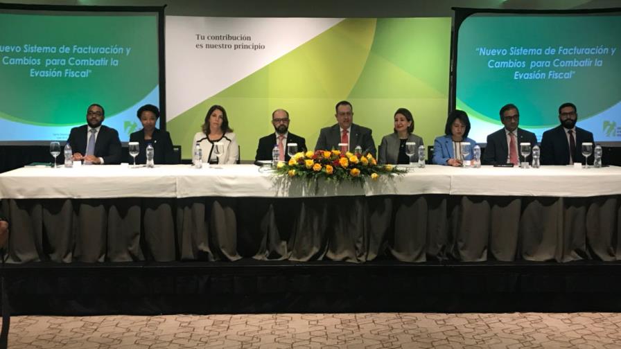 Notificaciones de la DGII preocupan a personas con doble empleo Notificaciones de la DGII preocupan a personas con doble empleo