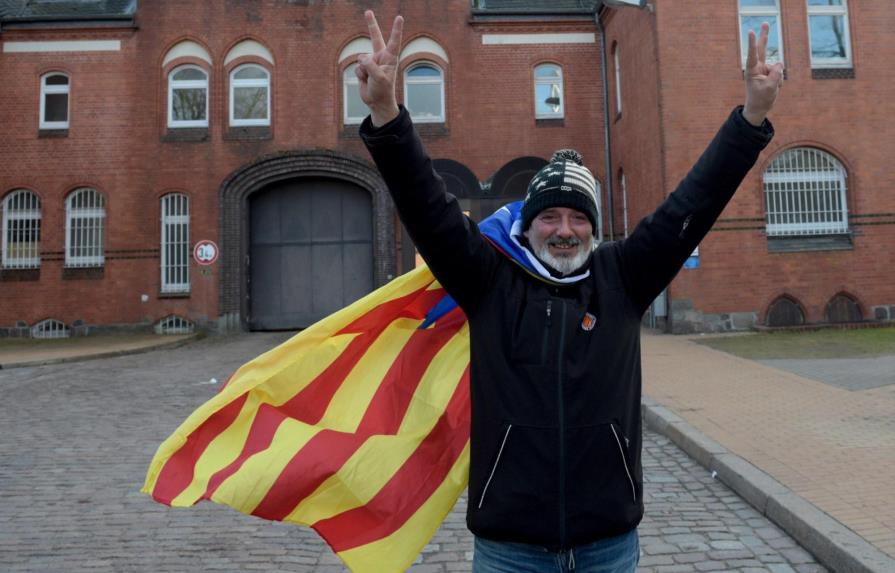 Justicia alemana deja en libertad a Puigdemont y descarta delito de rebelión