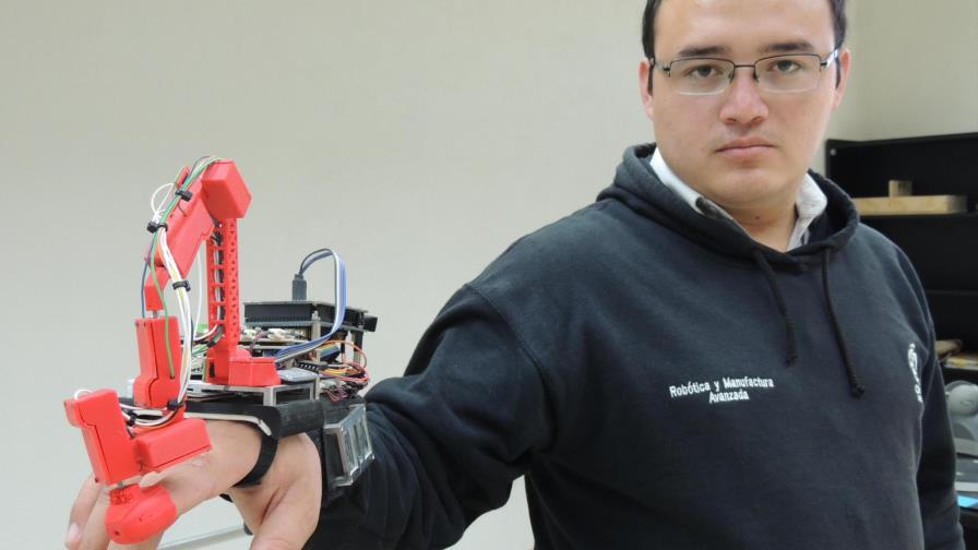 Crean videojuegos y robots para terapia de rehabilitación motora 