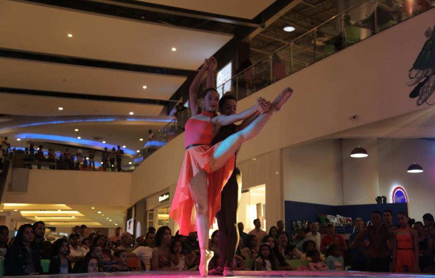 Galería 360 celebra desde este fin de semana el “Mes de la Danza” 
