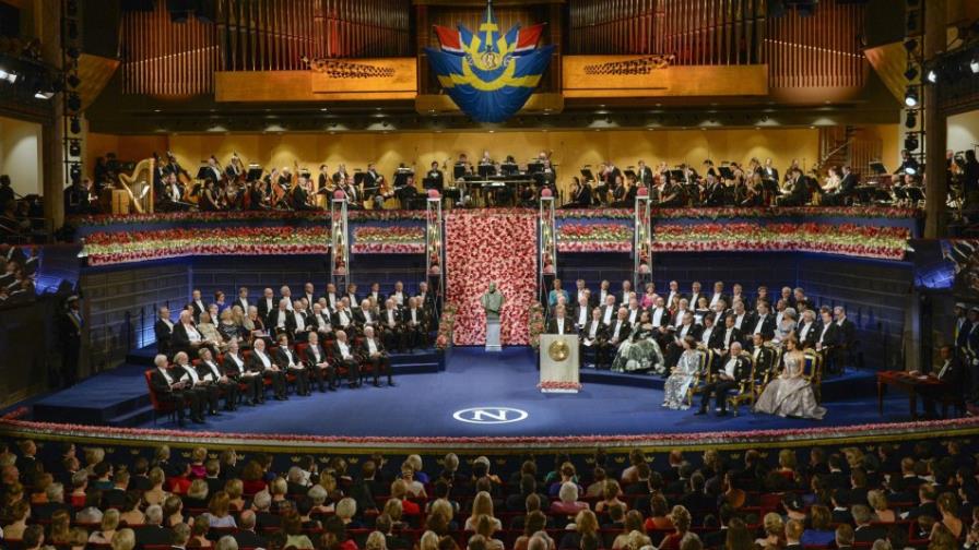 Dos miembros abandonan la Academia Sueca por escándalo de supuestos abusos sexuales y filtraciones