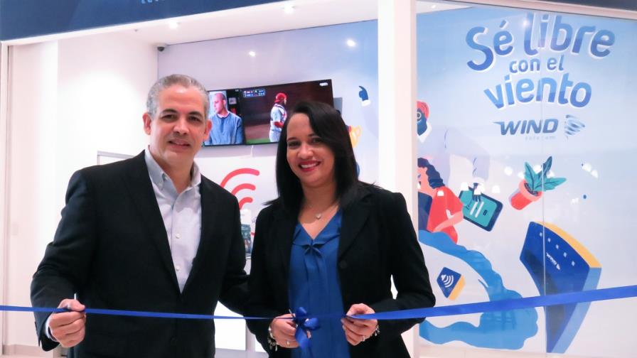 Wind Telecom abre oficina 41 en Carrefour Wind Telecom abre oficina 41 en Carrefour